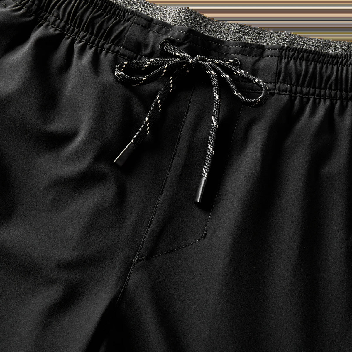 Serrano 7" Active Stretch Shorts - Black
